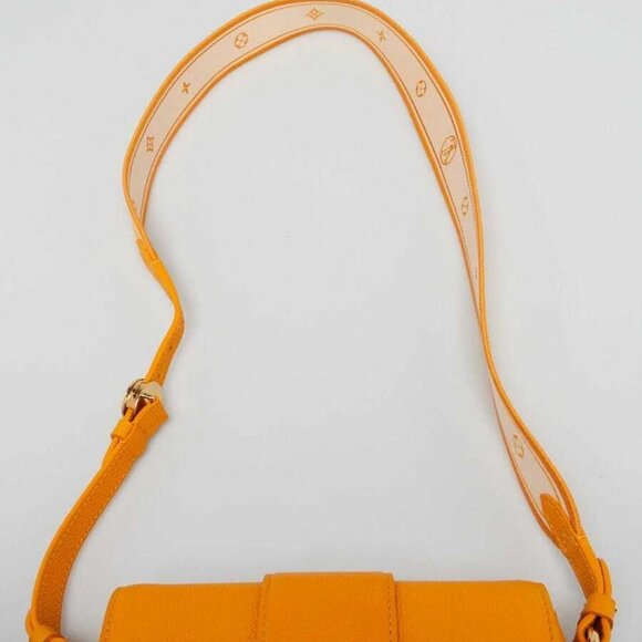 Louis Vuitton Sunbeam Yellow Calfskin Leather LV Pont 9 Soft PM Bag - Picture 3 of 12